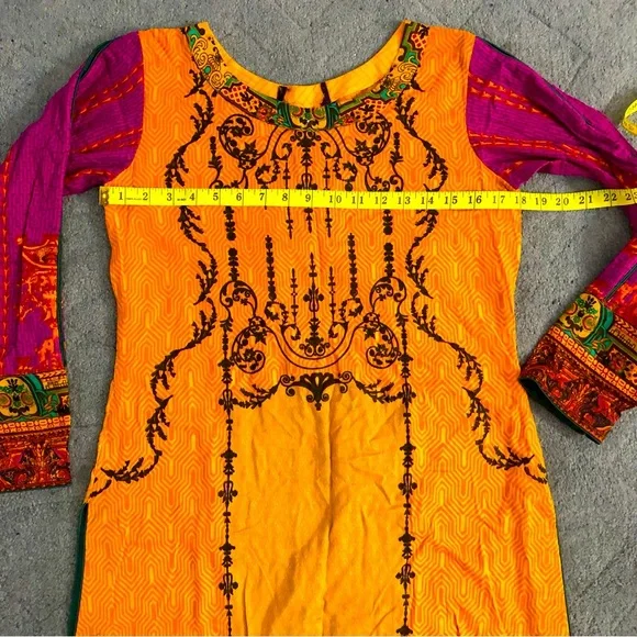 Pakistani Kurta Self-Printed & Embroidered Cotton Size M Yellow/Magenta - Picture 3 of 8